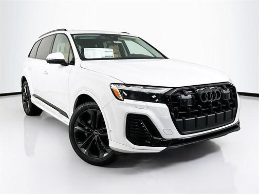 2025 Audi Q7 55 Premium Plus