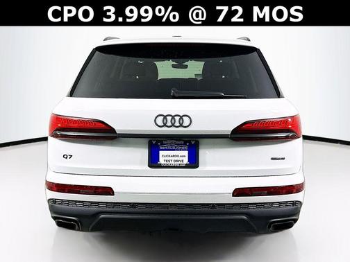 2025 Audi Q7 55 Premium Plus