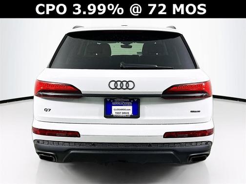 2025 Audi Q7 55 Premium Plus