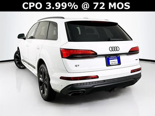 2025 Audi Q7 55 Premium Plus