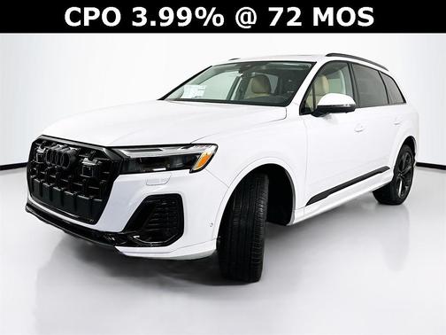 2025 Audi Q7 55 Premium Plus