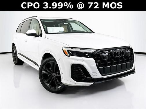 2025 Audi Q7 55 Premium Plus