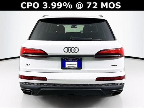 2025 Audi Q7 55 Premium Plus