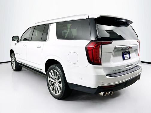 Summit White 2023 GMC Yukon XL Denali