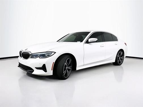 2021 BMW 330 i