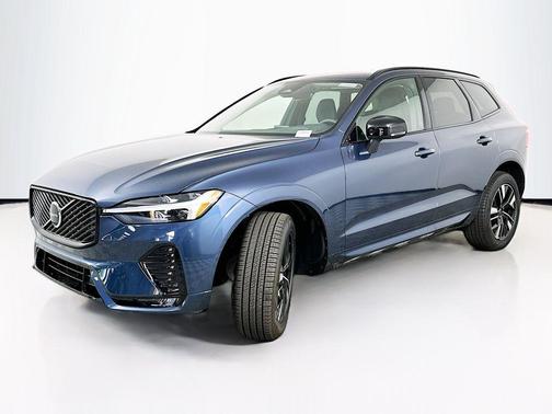 Denim Blue Metallic 2026 Volvo XC60 B5 Core