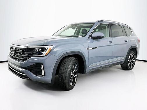 Pure Gray 2026 Volkswagen Atlas 2.0T SEL Premium R-Line