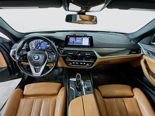 2019 BMW 530 i xDrive