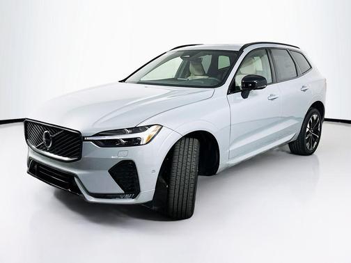 2026 Volvo XC60 B5 Plus