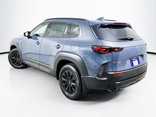 2025 Mazda CX-50 Premium Package