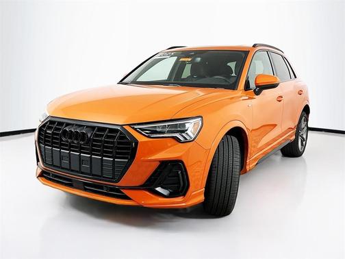 2025 Audi Q3 45 S line Premium