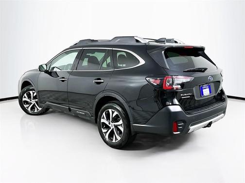 2022 Subaru Outback Touring XT
