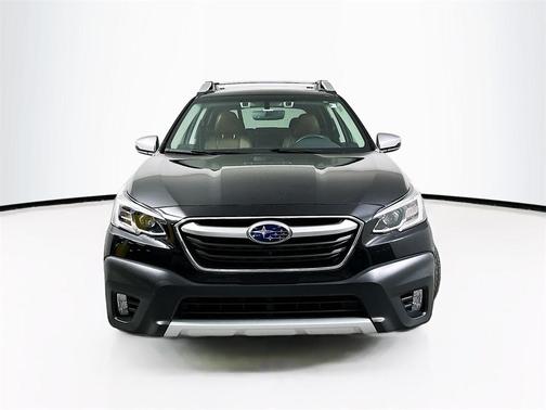 2022 Subaru Outback Touring XT