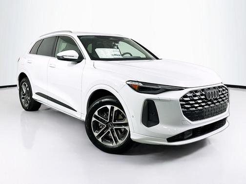 Glacier White Metallic 2025 Audi Q5 2.0T quattro Premium