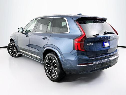 Denim Blue Metallic 2026 Volvo XC90 B6 Ultra 7-Seater
