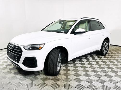 2025 Audi Q5 40 Premium