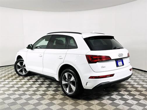 2025 Audi Q5 40 Premium
