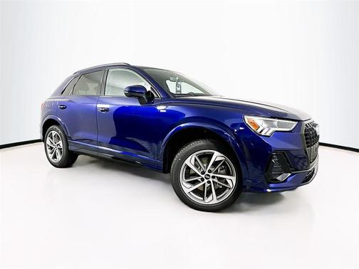 2025 Audi Q3 45 S line Premium