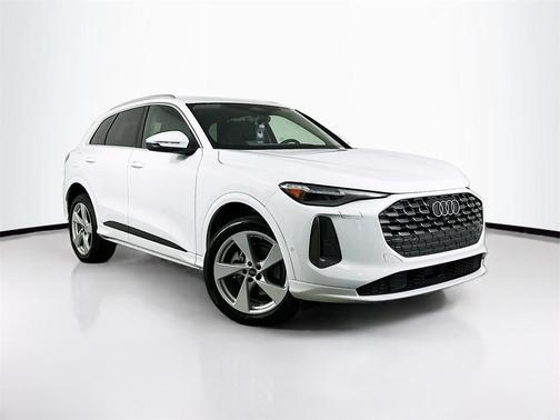 2025 Audi Q5 2.0T quattro Premium