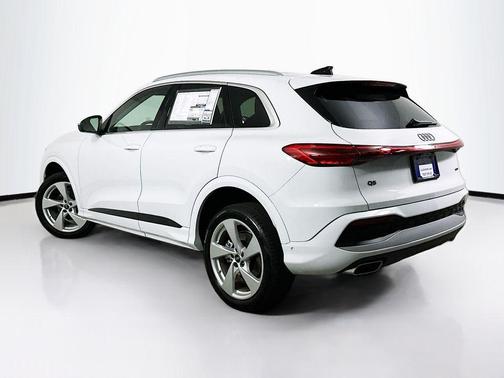 2025 Audi Q5 2.0T quattro Premium