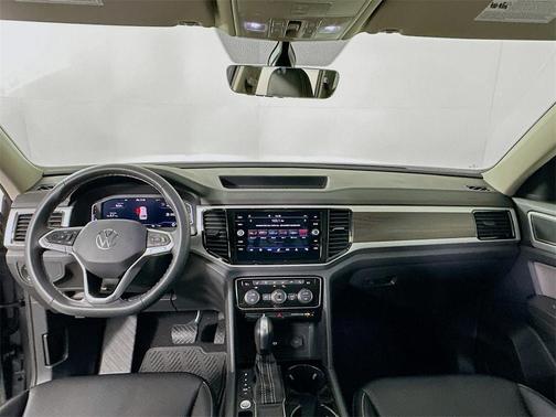 2023 Volkswagen Atlas 3.6L SE w/Technology
