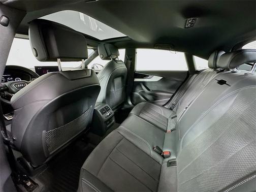 2022 Audi A5 2.0T Premium Plus