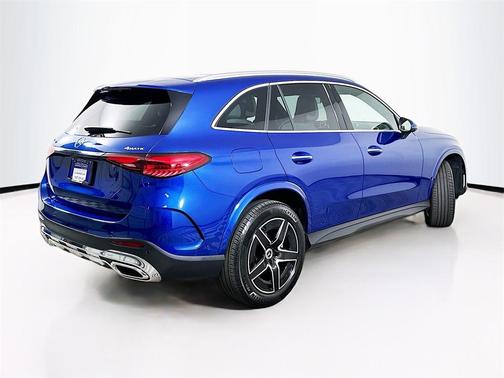 2025 Mercedes-Benz GLC 300 Base 4MATIC