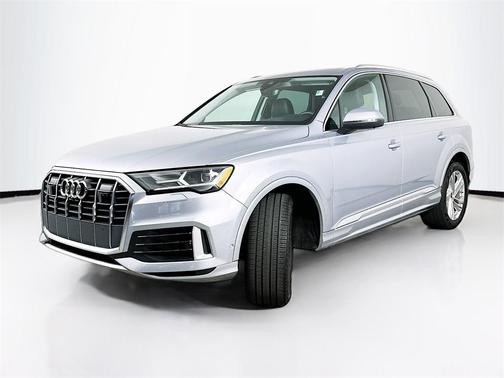 2022 Audi Q7 55 Premium Plus