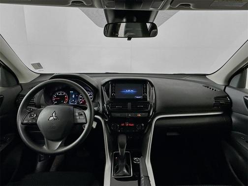 2024 Mitsubishi Eclipse Cross ES