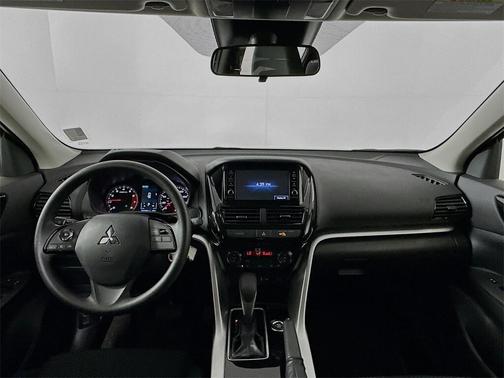 2024 Mitsubishi Eclipse Cross ES