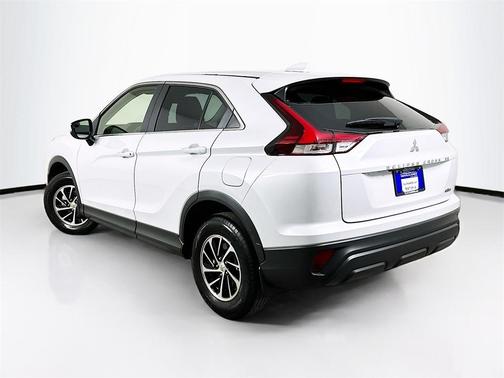 2024 Mitsubishi Eclipse Cross ES