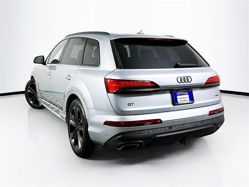 2026 Audi Q7 55 Premium Plus