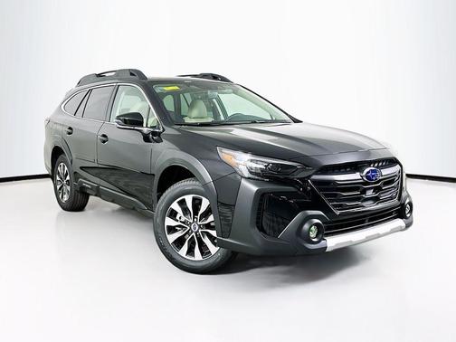 Crystal Black Silica 2025 Subaru Outback Limited