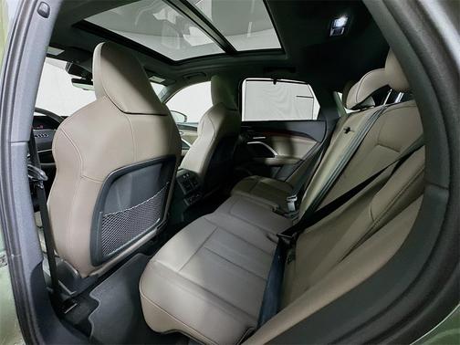 2025 Audi Q5 2.0T Premium