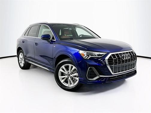 2025 Audi Q3 45 S line Premium