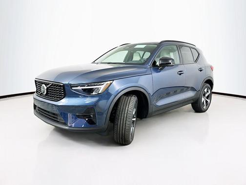 Denim Blue 2026 Volvo XC40 B5 Plus