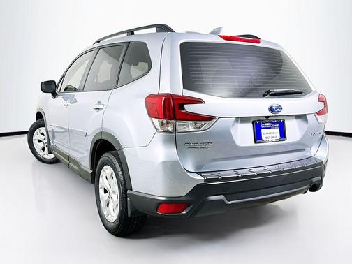 Ice Silver Metallic 2020 Subaru Forester