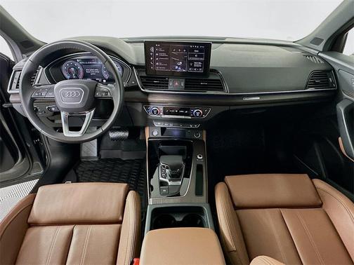 2025 Audi Q5 45 S line quattro Premium