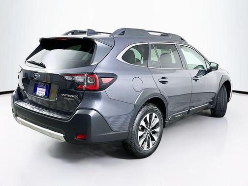 Magnetite Gray Metallic 2025 Subaru Outback Limited