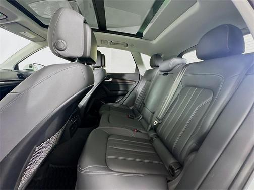 2021 Audi Q5 45 Premium