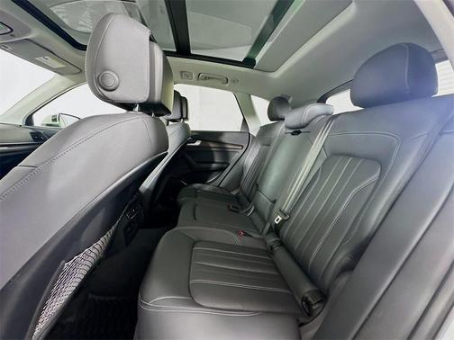 2021 Audi Q5 45 Premium