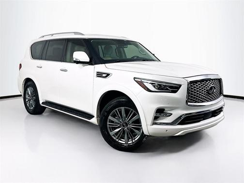 2021 INFINITI QX80 Luxe