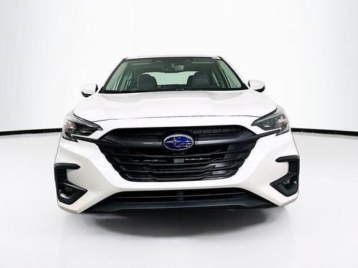 Crystal White Pearl 2025 Subaru Legacy Premium