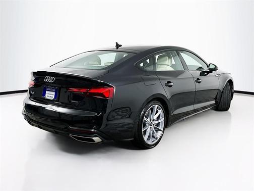 2025 Audi A5 Sportback 45 S line quattro Premium