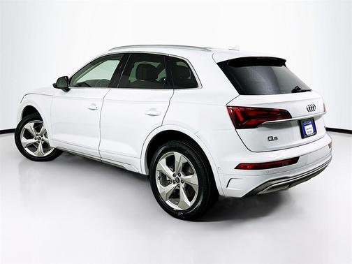 2021 Audi Q5 45 Prestige