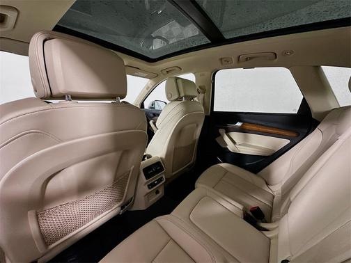 2021 Audi Q5 45 Prestige