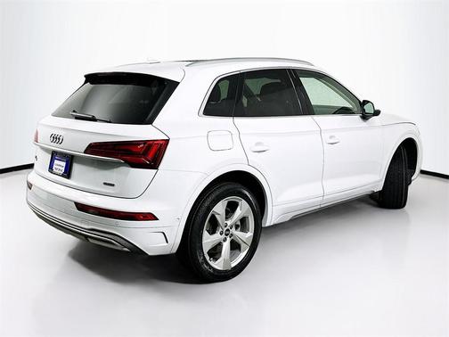 2021 Audi Q5 45 Prestige