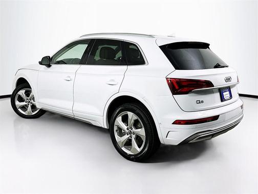 2021 Audi Q5 45 Prestige