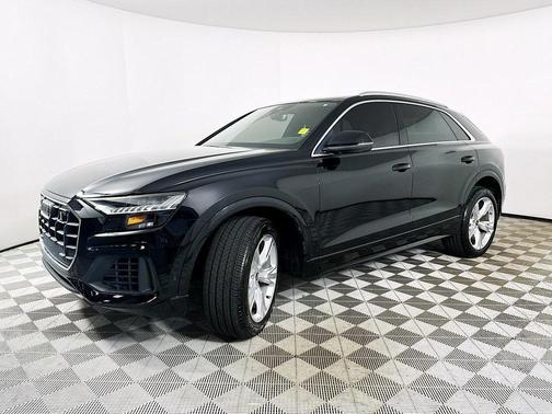 2021 Audi Q8 55 Premium Plus