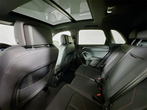 2025 Audi Q3 45 S line Premium
